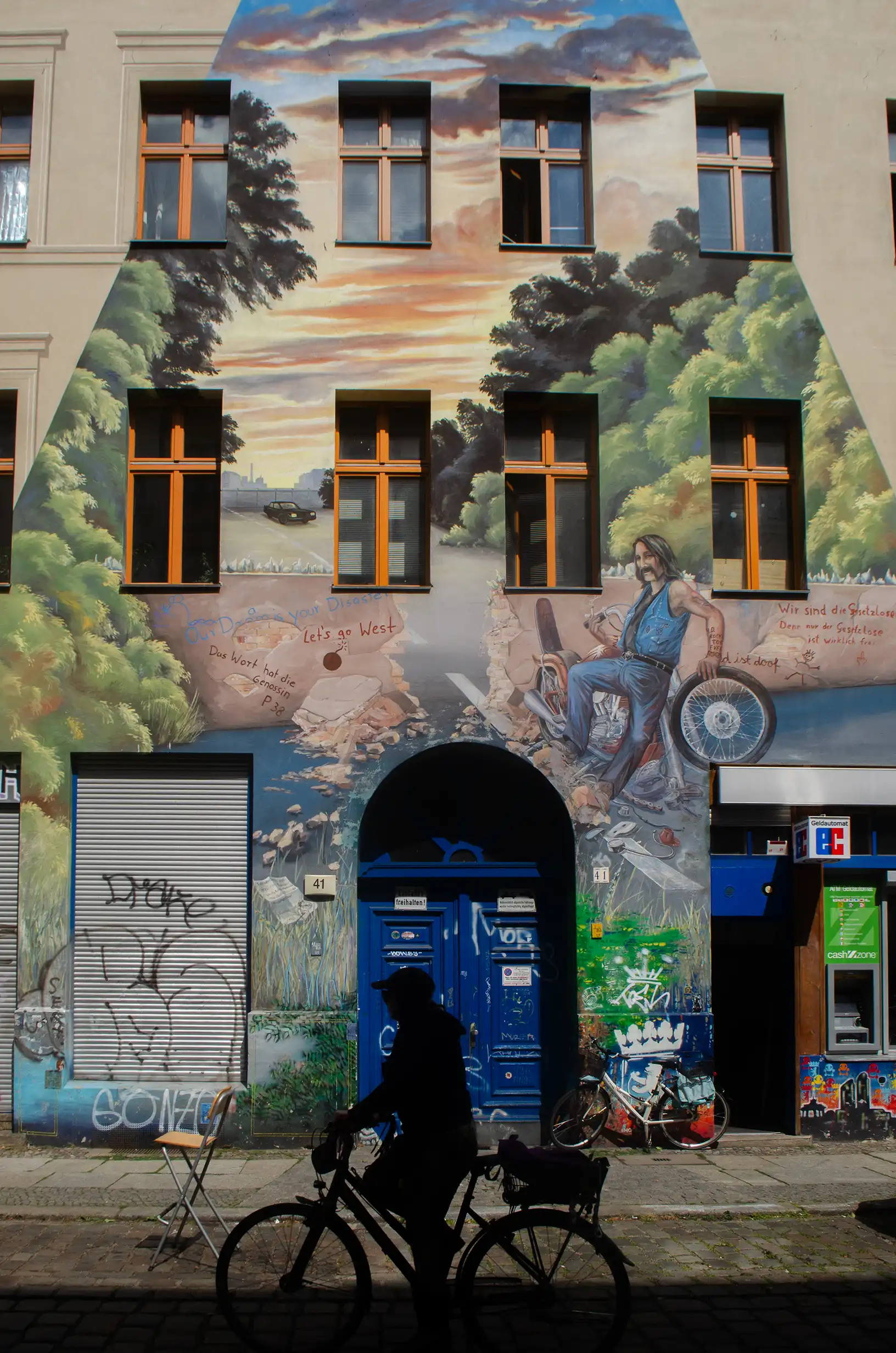 berlin/Berlin-023-3264 x 4928.webp
